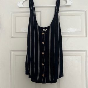 Womens medium tank top